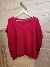 Load image into Gallery viewer, Sleeveless loose knit
