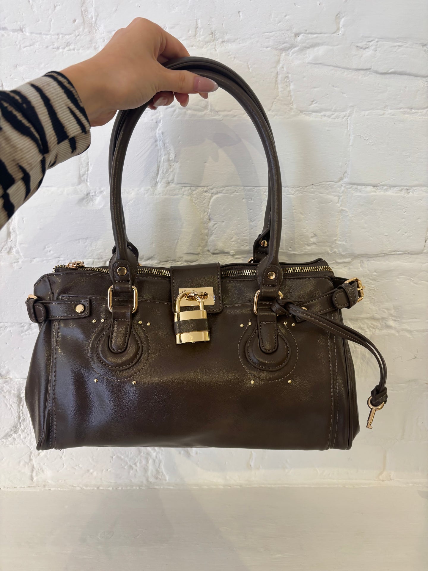 Padlock handbag