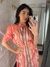 Load image into Gallery viewer, Pink print midi
