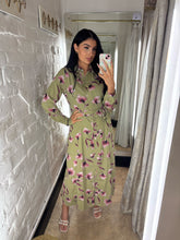 Load image into Gallery viewer, Long sleeve midi shirt dress

