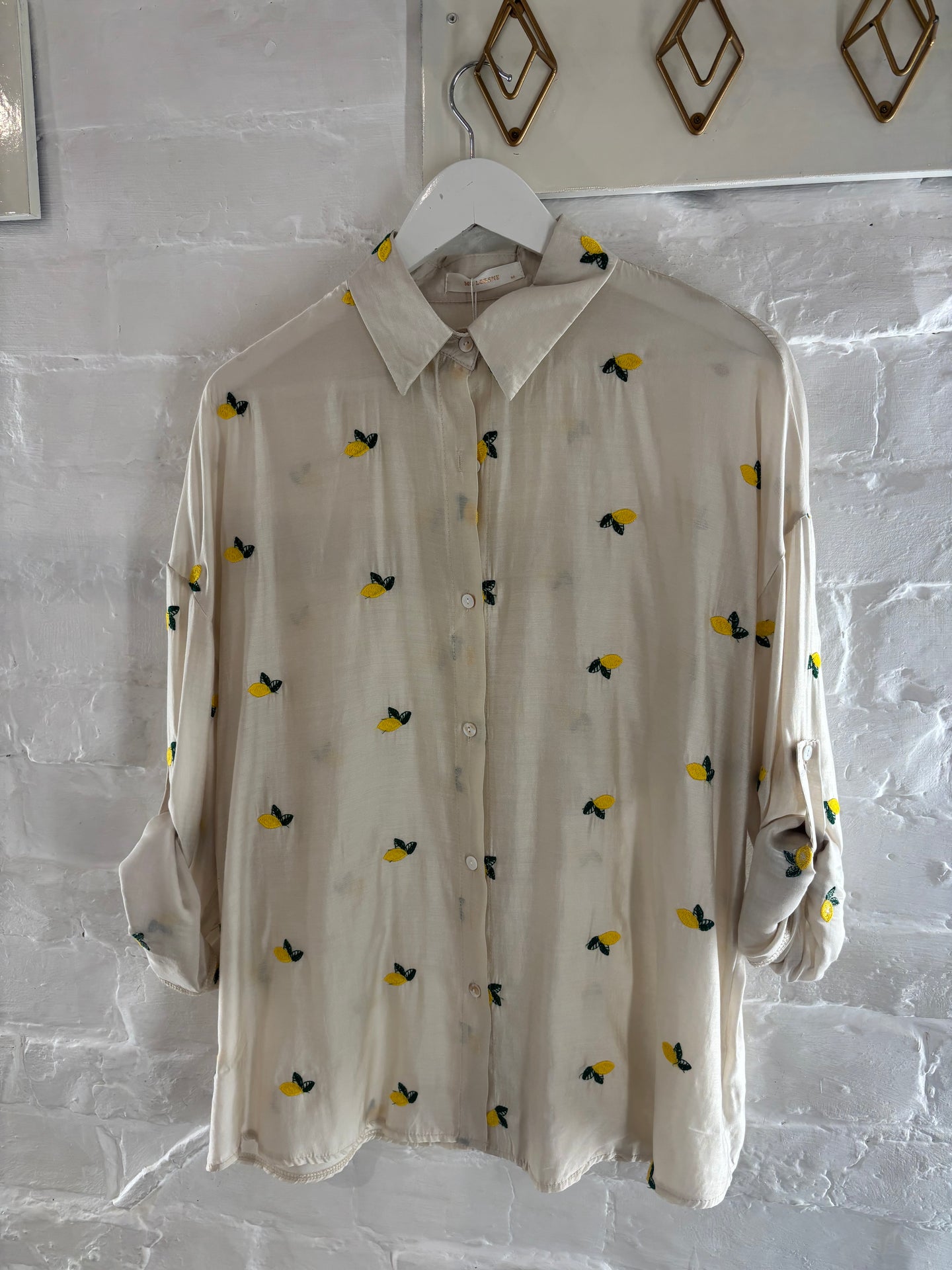 Lemon embroidered shirt