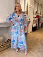 Load image into Gallery viewer, Sunshine midi dress
