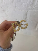 Load image into Gallery viewer, Brooches
