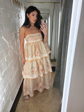 Load image into Gallery viewer, Tiered bandeau maxi
