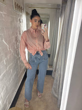 Load image into Gallery viewer, Braided detail jeans - pale blue
