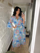 Load image into Gallery viewer, Sunshine midi dress
