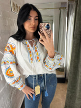 Load image into Gallery viewer, Tassel embroidered blouse

