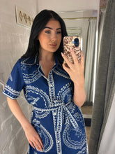 Load image into Gallery viewer, Blue shell shirt dress
